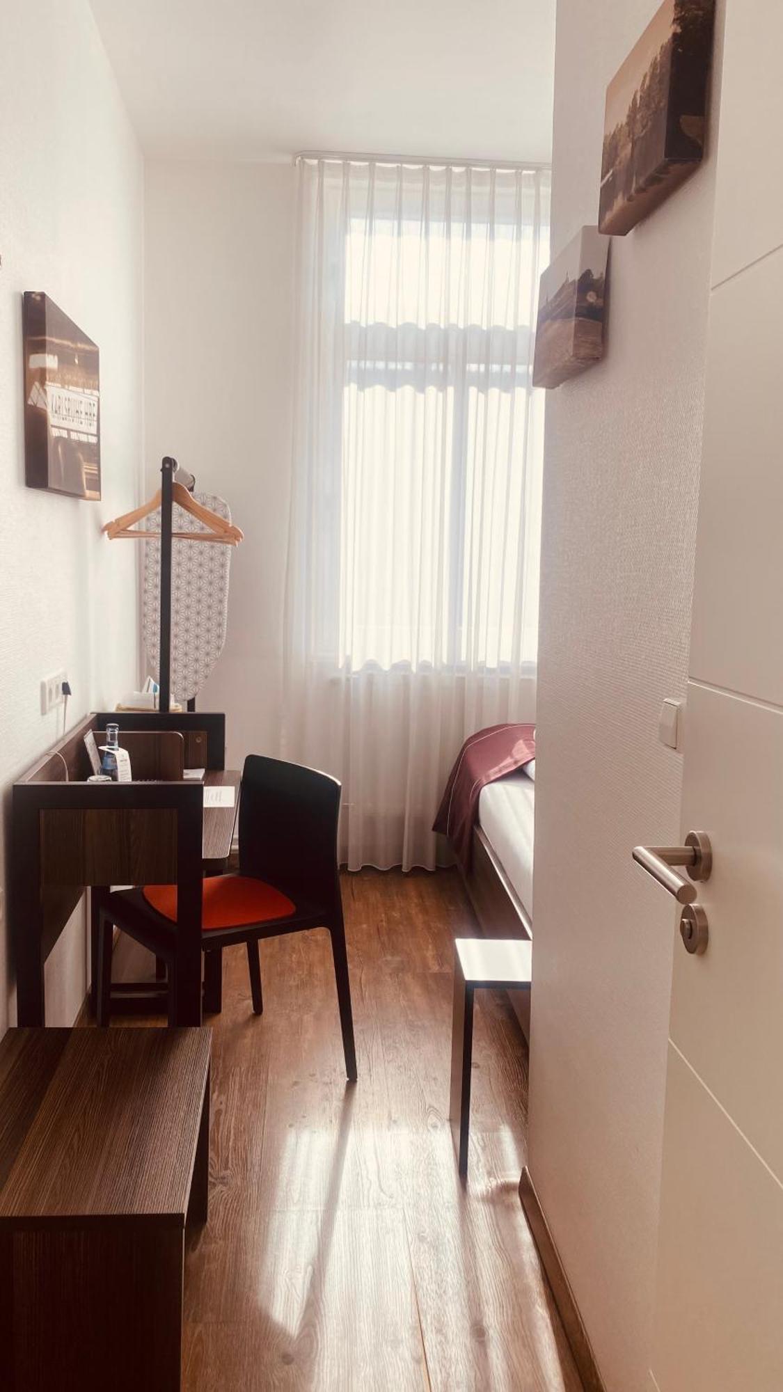 Sevendays Hotel كارلسروه المظهر الخارجي الصورة